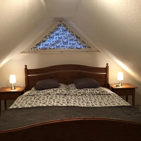 Gemuetliche 1 12-zimmer *